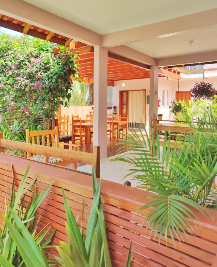 Origin Acomodacoes Hotel Guarda do Embau Luaran gambar