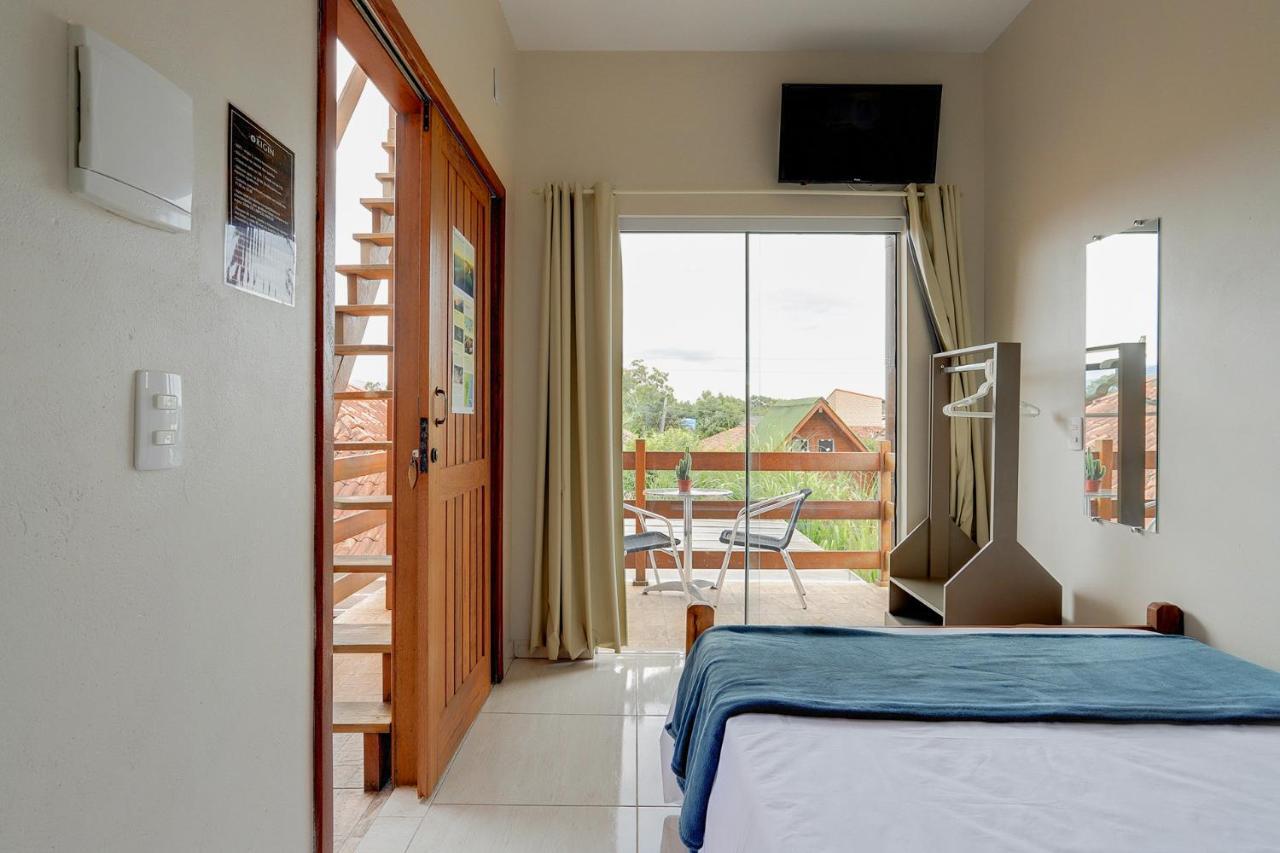 Origin Acomodacoes Hotel Guarda do Embau Luaran gambar